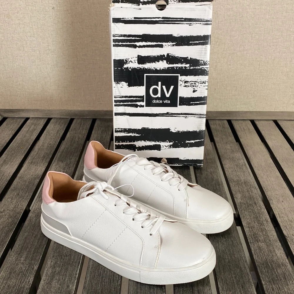 Dolce Vita court sneakers size 10 - Picture 1 of 8